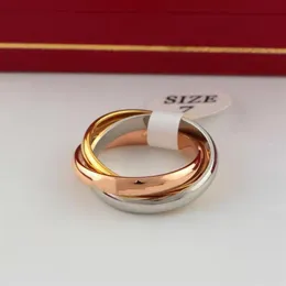 2021 New Style Classic 3 Rounds Ring Sets Women Stainless Steel Wedding Engagement Female Finger Jewelry Never Fade324S