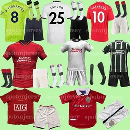 07 08 99 00 22 23 24 Manchesters Soccer Jersey Kids Kit with Socks Uniforms Mans Utds Football Dorts 2022 2023 2024 Summer Kids Kits 145741
