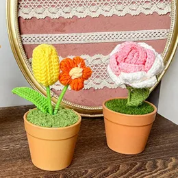 Decorative Flowers Novel Crochet Pot Flower Soft Cute Craft Woven Bouquet Birthday Gift Colorfast Hand-knitted Desk Decoration Home Supplies