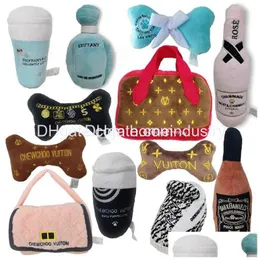 Dog Toys Chews Designs Libation Station Collection Unique Squeaky Parody Plush Dogs Toy Bones Handbag Cup per 12 Co Dhmst