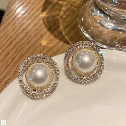 Fashion Big Pearl Stud Earring Mascot Ornaments For Women Valentine's Accessories Gift Wholesale