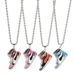 Zincirler hip-hop erkek kolye 4 renk spor ayakkabılar serin yakışıklı alaşım boyalı yaratıcı vahşi kolye erkek mücevher hediyesi