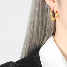 Hoop Earrings European And American Street Fashion Trends Unique Creative C- Shaped Hip Hop Ins Style Does Not Fade Special-Interest