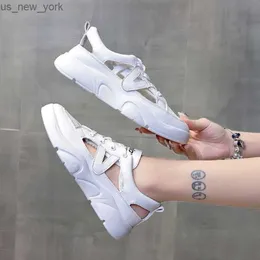 2021New Summer Summer White Shoes Women's All-Match Celebrity Celebrity Pump Sports Sandals Walking and Running Flative Frasnable L230518
