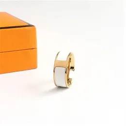 Love Ringassic Designer Design H Titanium 8mm Ring Classic Jewelry Men and Women Par Rings Modern Style Band