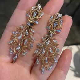 Dangle Chandelier Foydjew Italian Retro Jewelry Hollow Leaf Design Earrings Micro-inlaid Full Zircon Dangle Earring For Women Banquet Accessories 230602