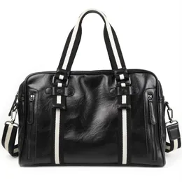 Design Mens Leather Travel Bag Portable Large Capacity Fitness Shoulder handBag women luxurys Luggage Bag224v