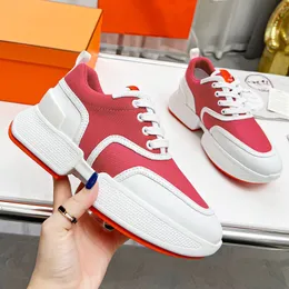 23SS Women Mens Giga Buty Casual Buty Mężczyzn Danies Designer Giga Sneaker w siatkowym pique i cielęce 34 46 Rozmiar podeszwa z grafiką z obudową