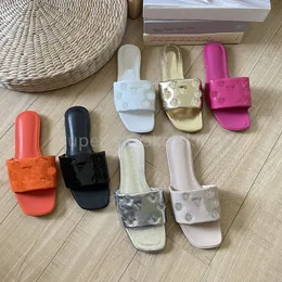 New Women Slippers Fashion Slides Sandals Outdoor Anti slip Embroidered Rubber Beach Shoes Printed Flat Shoes With box 35-42