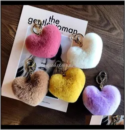 Rabbit Heart Shape Soft Soft Righted Gold Metal Keains Pom Poms Plush Car Keyring Bag Ecarings Accessories JSWD Keychains Pwcqe7460197