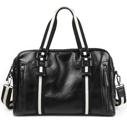Design Mens Leather Travel Bag Portable Large Capacity Fitness Shoulder handBag women luxurys Luggage Bag276W