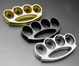 Brand Brass Knuckles Chrome Steel Knuckles i Samowystarczalny sprzęt ochrony są dostarczane z Charge6389797