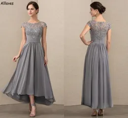 Silver Grey Chiffon A Line Short Mother Of The Bride Dresses Lace Appliqued Elegant Women Wedding Guest Party Gowns Tea Length Cap Sleeves Formal Mini Dress CL2359