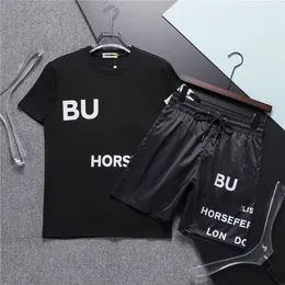 Mens Beach Designers Tracksuits Summer Suits Fashion T Shirt Seaside Holiday Shirts Shorts Set Mans 2023 Luxury Set Outfits Sportswears M-3XL .LG66