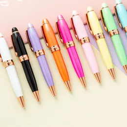 Candy Color Short Metal Metal Ballpoint Pens для свадебной фирм