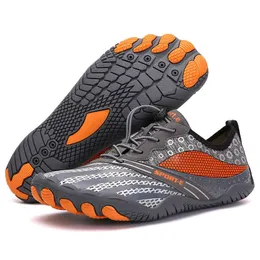 Acqua dei nuovi uomini all'aperto Five Finger Beach Diving Swimming Women's Wading Sports Hiking Indoor Yoga Shoes P230605