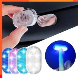 Nuovo tocco magnetico ricaricabile mano auto tetto magneti lampada da soffitto luci di lettura notturna per auto da interno lampada per interni auto colorata