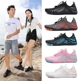 Water New Unisex Multipurpose Training Men's Large Squat Women's Sportsカップル休暇ビーチゲームAqua Shoes P230605