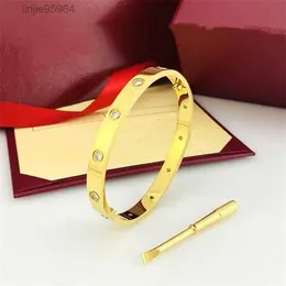 Ca Designer Bracelets Brand Luxury Fashion Bangle Jóias de Aço Inoxidável para Homens e Mulheres Acessórios de Festa de Casamento 25e93