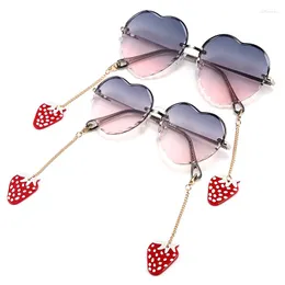 Sonnenbrille Mode Rahmenlos Eltern-Kind Mutter Kinder Baby Mädchen Sonnenbrille UV Glases Brillen Erdbeere Anhänger