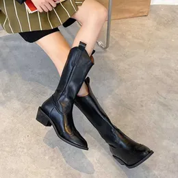 Boots New Fashion Outum Women Knee High Boots Midcalf Heels Cowboy Boots Women Pointed Tee Tee Female Winter Zipper Boots بالإضافة إلى حجم Z0605