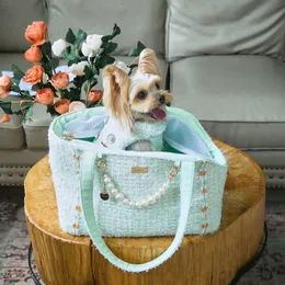 ПЭТ -перевозчик рюкзак для кошачьего собачья сумка плюшевая йоркширская щенка для щенки для дышащей сетчатой ​​сумки для сетки.