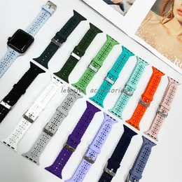 Pulseira de silicone de renda para Apple Watch Band 38mm 40mm 41mm 42mm 44mm 45mm 49mm Pulseira feminina fina oca para esportes para iWatch Series Ultra 8 SE 7 6 5 4 3 2 1