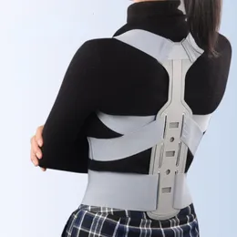 Supporto per la schiena Correttore invisibile per la postura del torace Scoliosi Back Brace Cintura per la colonna vertebrale Supporto per la terapia della spalla Cintura per la correzione della postura scorretta 230603