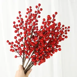 Fiori decorativi 1/2pcs Ramo di bacche di Natale rosso Stami artificiali Mazzi Schiuma di frutta Bacche per regali di Natale per la decorazione della casa dell'anno