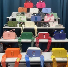 Snapshot -kameran axelväskor 2023 Summer Purses Colorful Justerable Strap Girls Lady Classic Messenger Crossbody Handbags Women Party Small Bag Purse 20cm
