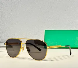 Gold Metal Gray Lens Pilot Sunglases Men Summer Sunnies Gafas de Sol Sonnenbrille Shades UV400 Eyewear مع صندوق