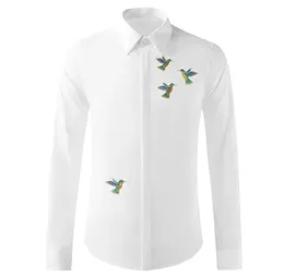 New Gold Kingfisher Embroidery Male Shirts Luxury Long Sleeve Business Casual Mens Dress Shirts Slim Fit Tuxedo Man Shirts 4XL5427021