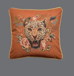 Lion Tiger Head Tryckt Chucky Tassel Cushion Cover Pudow Case Luxury Decorative Pillow Case For Sofa Chair Living Room Bedroom Body