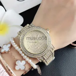 Outros Relógios Relógios de Marca de Moda Feminino Menina Letras Grandes Cristal Estilo Banda de Metal Aço Quartzo Relógio de Pulso M84 J230606