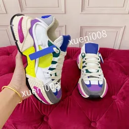 top Women Classics Brand Casual shoes leather lace-up sneaker Running Trainers Letters woman shoes Flat Printed gym sneakers