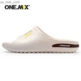 Onemix original män inomhus sandaler tofflor sommar casual utomhus non-halp strand vadding skor vuxen manlig tecknad hem flip flops l230518