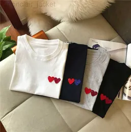 Designe Play Love T-shirt da donna in puro cotone con cuore rosso T-shirt da uomo Play Baby tinta unita cuore rosso manica corta coppia genitore-figlio vestito Cdgs