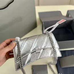 Bolsa com aba de corrente Bolsa mensageiro Bolsa de grife Cera de óleo Rachaduras padrão de pele Couro genuíno Ferragens Fivela Bolso interno com zíper Bolsas femininas de ombro