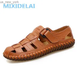 Mixidelai Summer Men Sandals 2023 Leisure Beach Men Buty Wysokiej jakości oryginalne skórzane sandały męskie sandały duże rozmiar 39-47 L230518