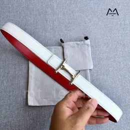 أحزمة جلدية أصلية للسيدات الشهيرة مصممة مصمم أزياء الحزام الزخرفي