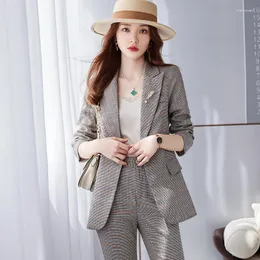 Pantaloni a due pezzi da donna Primavera Autunno Moda Tailleur pantalone Blazer Abiti da lavoro da donna Set di pantaloni e giacca Uniformi da lavoro da donna