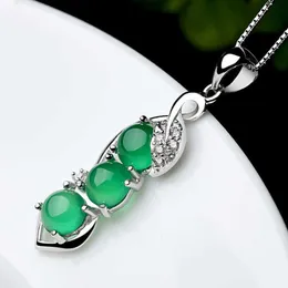 Overseas chrysoprase string bean pendant traditional ethnic style agate pendant diamond necklace female