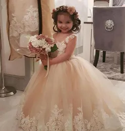 Champagne Tulle Princess Flower Girl Dresses 2021 New Design Beads Sash Applique Floor Length Lace Kid039s Gowns Child Pageant 1072490