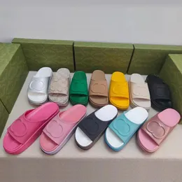 2023 Summer Nuovo designer Solle uomini e donne Wedge Sport Stipbow Slide Slide Slide Slifors Slafor Rama Sandali in tela ricamato Sandali in gomma casual con scatola