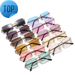 2022 Hot Sale mode trendiga leverantörer Kvinnor Rensar Rimless Square Small Rectangle Frameless Frames Shades Solglasögon Solglasögon