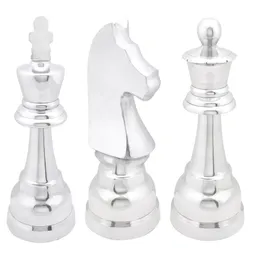 4 W ، 9 H Silver Aluminium Chess Sculpture with Knight ، Queen and King ، by ​​cosmoliving by Cosmopolitan 3 Count
