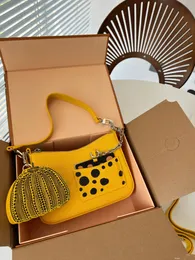 المصممين YK Women Hands Handbags أكياس Marelle Luxurys أزياء سيدة Crossbody عالية الجودة
