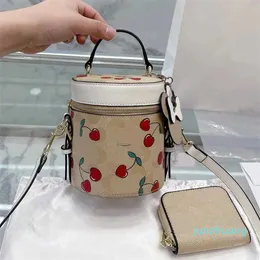 Designer -Cherry Tote Bag Women Letter Bag Women Luxurys Shoulder Mini Bucket Bags With Purse Fashion Pattern Purse Handbag