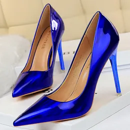 2023 Женщины фетиш 10,5 см высотой каблуки насосы Свадебные свадебные шпильки женщины каблуки Lady Scarpins Office Party Green Blue Gold обувь
