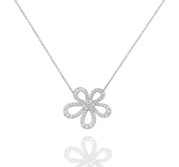 2021 Exquisite Diamond Four Leaf Clover Camellia Pendant Clavicle Chain Necklace 18K Gold Fashion Classic for Van WomenGirls Wedd6378127